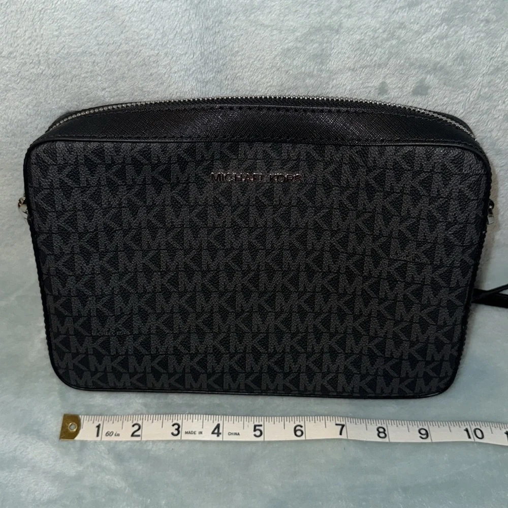 Michael Michael Kors Black Crossbody Bag